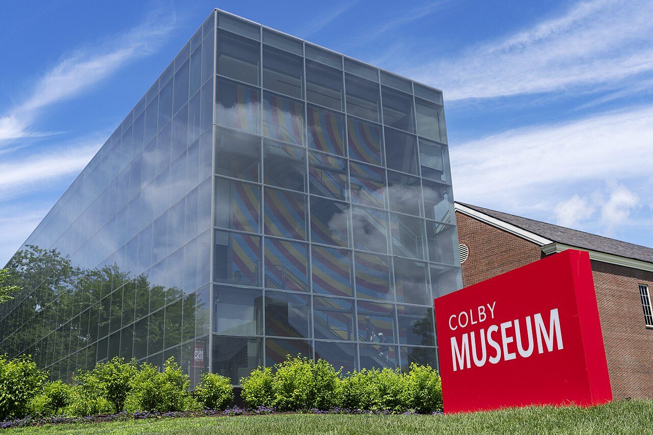 The Colby College Museum of Art entrance with new signage during a summer event